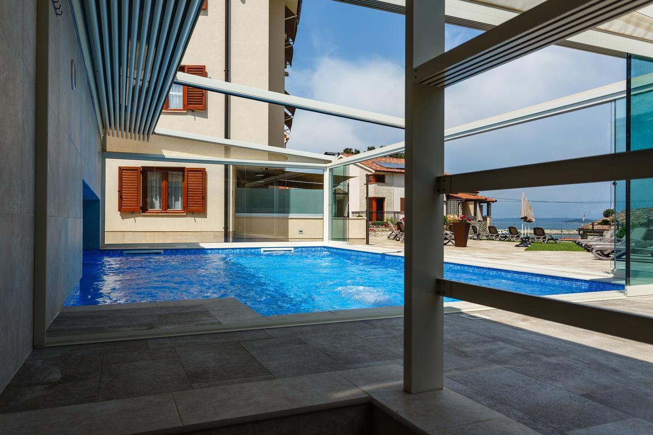 Villa Aria Малинска Экстерьер фото